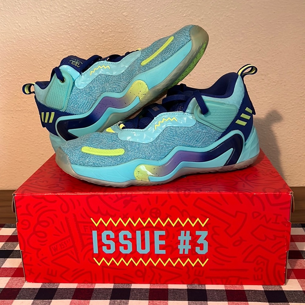 Adidas D.O.N. Issue 3